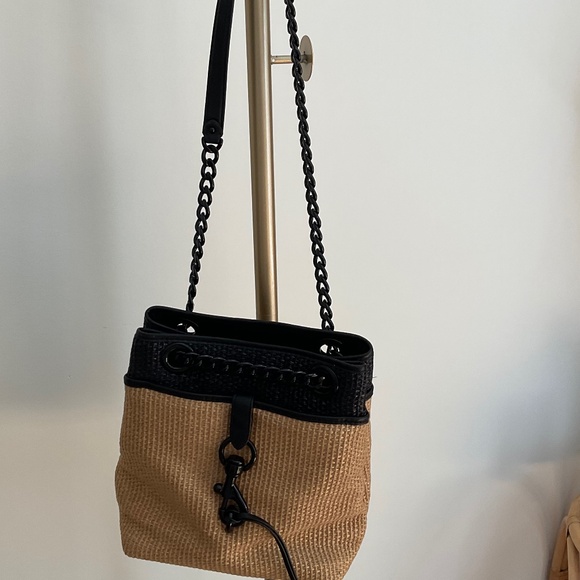 Rebecca Minkoff Edie Large Bucket Bag NWT Natural Woven Straw with Black Trim - Picture 5 of 12